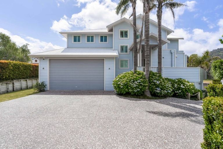 Photo of property in 4 Vista Paku, Pauanui, Hikuai, 3579