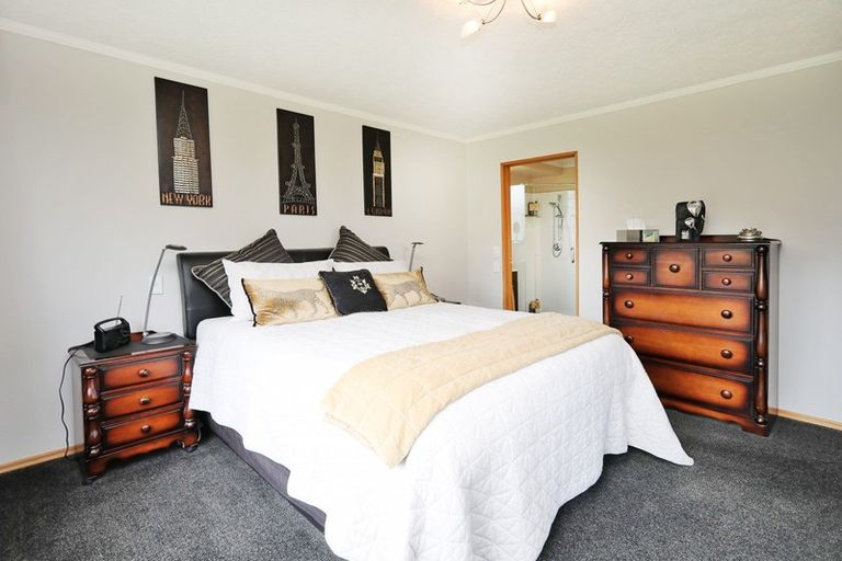 Photo of property in 9 Tui Place, Otatara, Invercargill, 9879