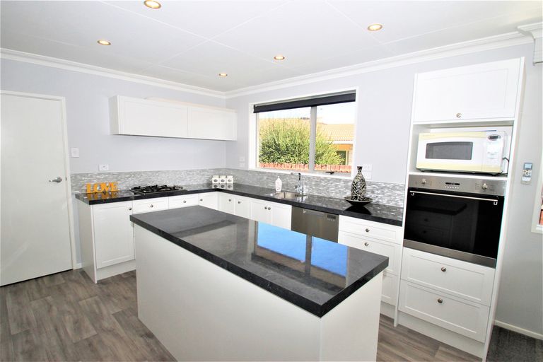 Photo of property in 72 Tyne Street, Mosgiel, 9024