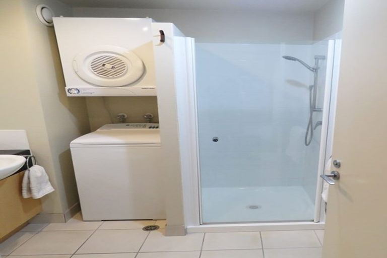 Photo of property in Albany Central, 16a/210 Dairy Flat Highway, Albany, Auckland, 0632