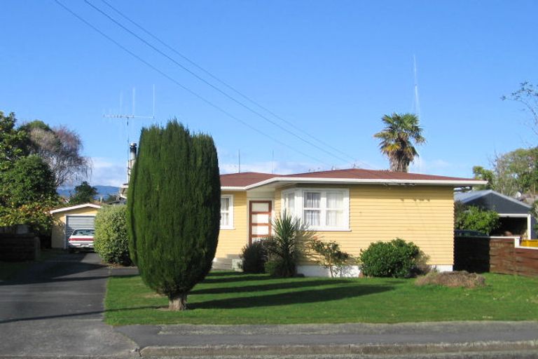 Photo of property in 26 Lemon Street, Otaki, 5512