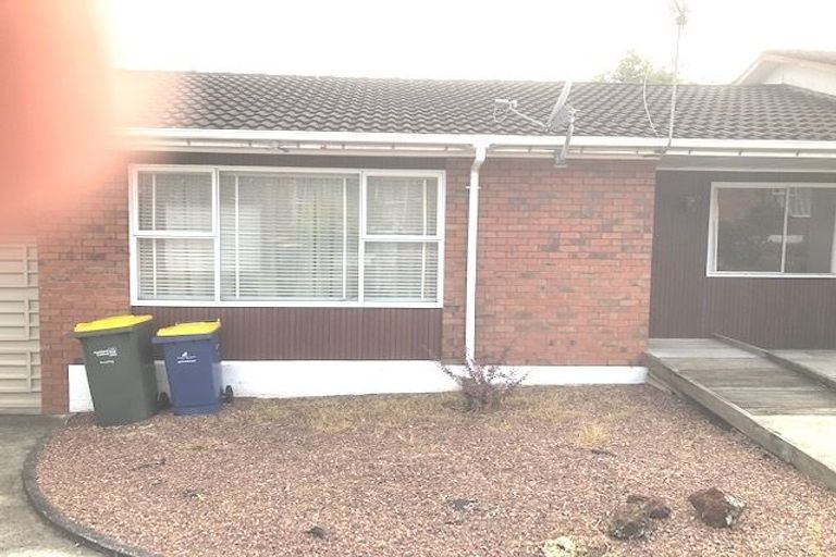 Photo of property in 3/67 Titirangi Road, New Lynn, Auckland, 0600