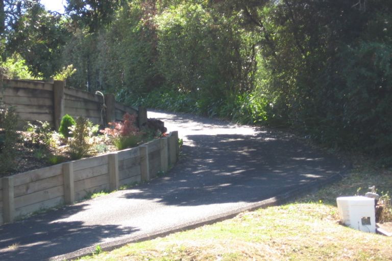 Photo of property in 2/62 Beach Road, Castor Bay, Auckland, 0620