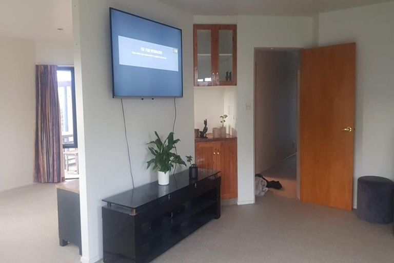 Photo of property in 55 Lowry Avenue, Redwood, Christchurch, 8051