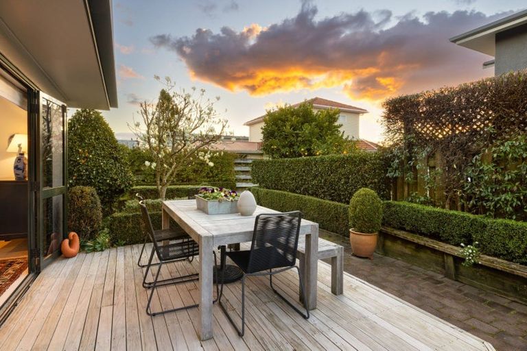 Photo of property in 32a Strowan Avenue, Fairfield, Hamilton, 3214