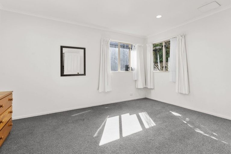 Photo of property in 1/10 Norman Road, Hauraki, Auckland, 0622