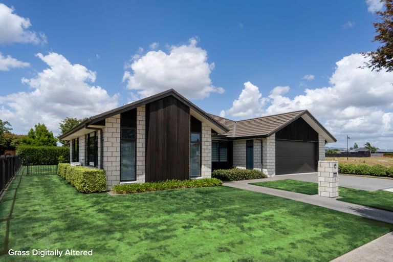 Photo of property in 9 Richards Street, Cambridge, 3434