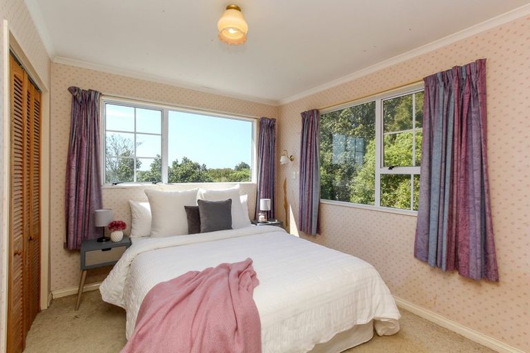 Photo of property in 101 Brois Street, Frankleigh Park, New Plymouth, 4310