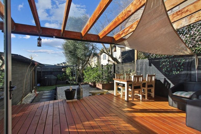 Photo of property in 24 Haven Drive, East Tamaki, Auckland, 2013