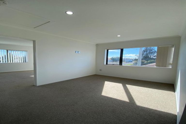 Photo of property in 49a Birdwood Avenue, Papatoetoe, Auckland, 2025