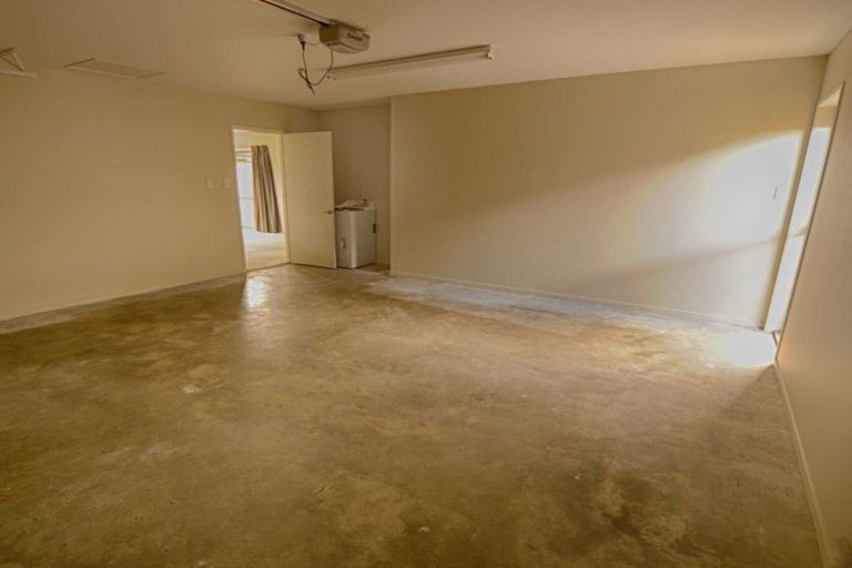 Photo of property in 32 Aroha Street, Pegasus, 7612