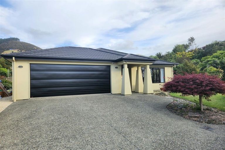 Photo of property in 1 Frenchay Drive, Atawhai, Nelson, 7010