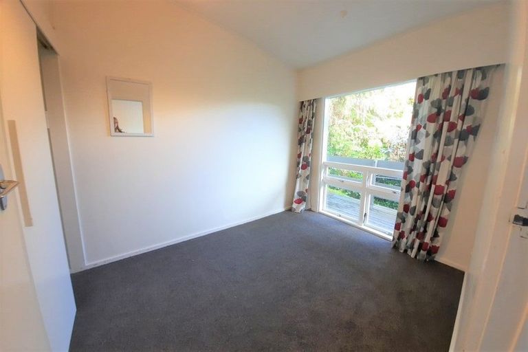 Photo of property in 96a Motuhara Road, Plimmerton, Porirua, 5026