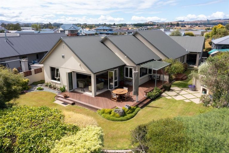 Photo of property in 20 Lawson Burrows Crescent, Te Anau, 9600