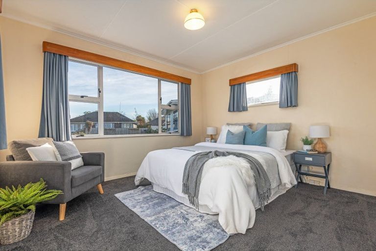 Photo of property in 24 Salisbury Avenue, Terrace End, Palmerston North, 4410