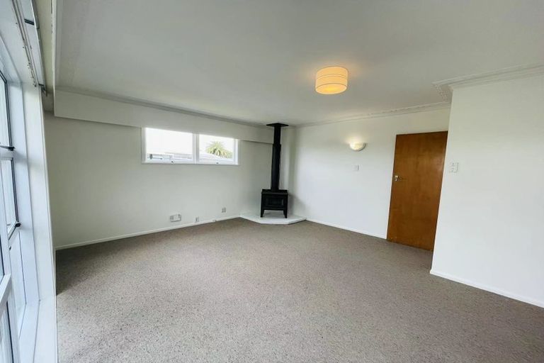 Photo of property in 18 Duke Avenue, Pukekohe, 2120