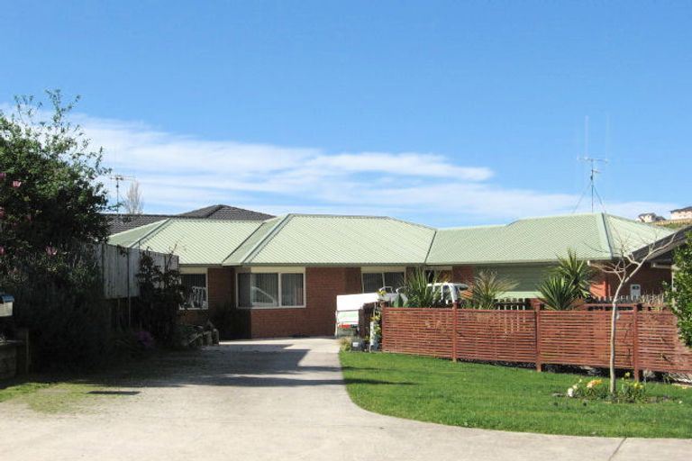 Photo of property in 14 Mamaku Rise, Welcome Bay, Tauranga, 3112