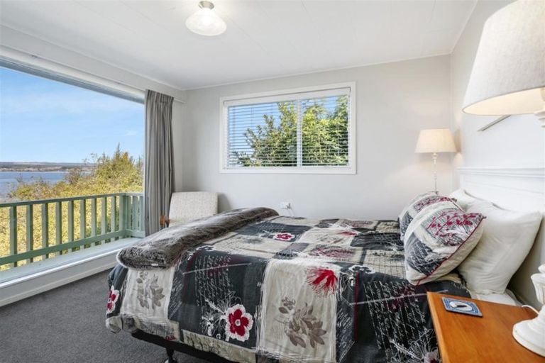 Photo of property in 784 Acacia Bay Road, Acacia Bay, Taupo, 3330