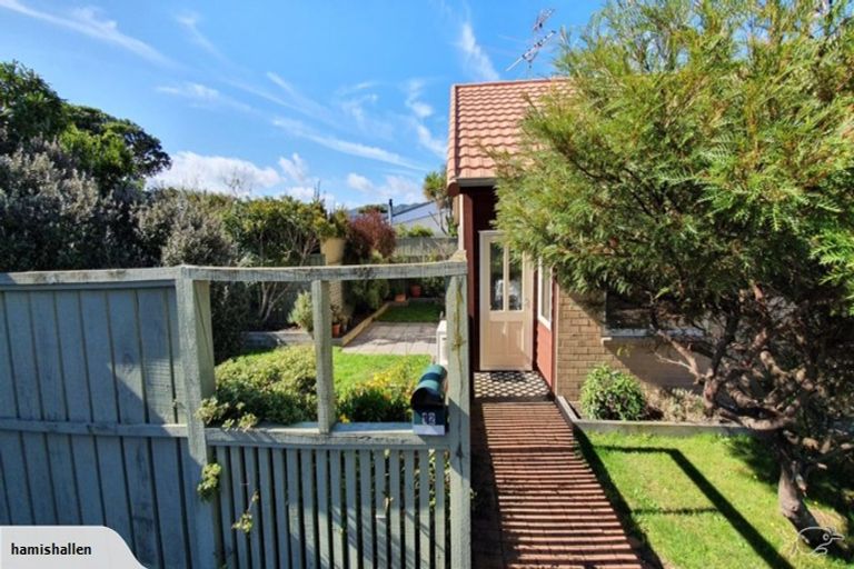 Photo of property in 12 Pattie Street, Petone, Lower Hutt, 5012