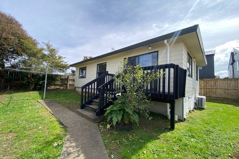 Photo of property in 19 Kirton Crescent, Manurewa, Auckland, 2102