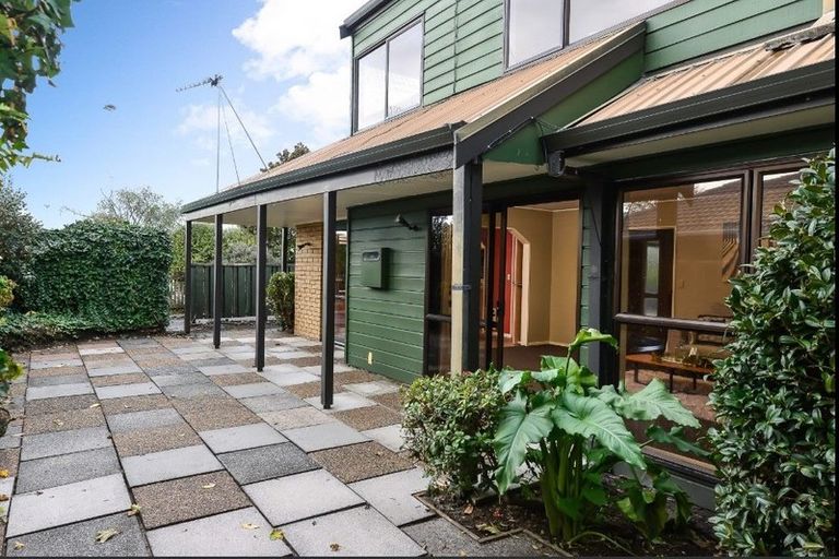 Photo of property in 21 Clarkin Road, Fairfield, Hamilton, 3214