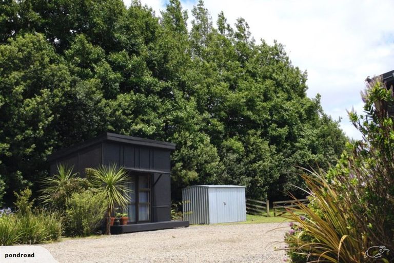 Photo of property in 50 Pond Road, Raglan, 3295