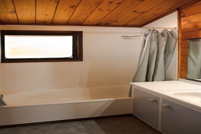 Photo of property in 32 Bennetts Road, Koutu, Rotorua, 3010