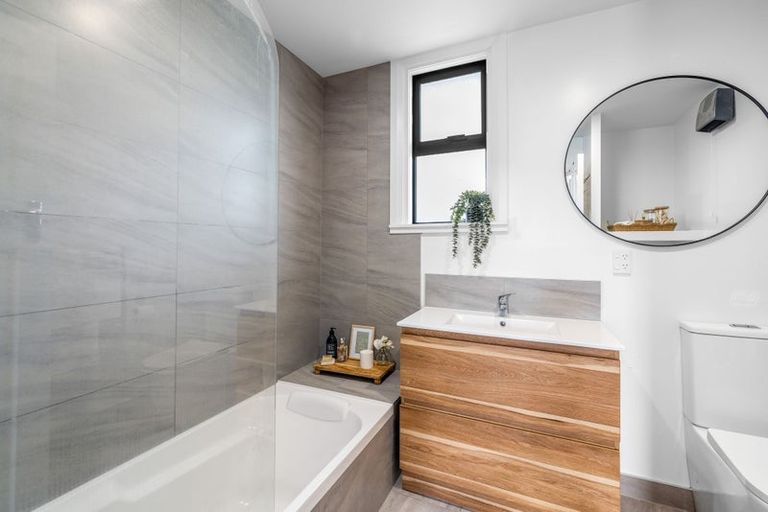 Photo of property in 59 Torrens Road, Hillmorton, Christchurch, 8024