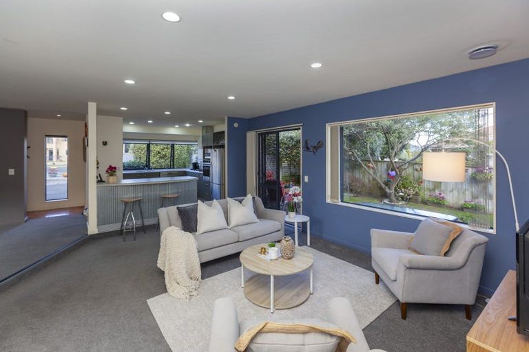 Photo of property in 22 Rifleman Lane, Paraparaumu Beach, Paraparaumu, 5032