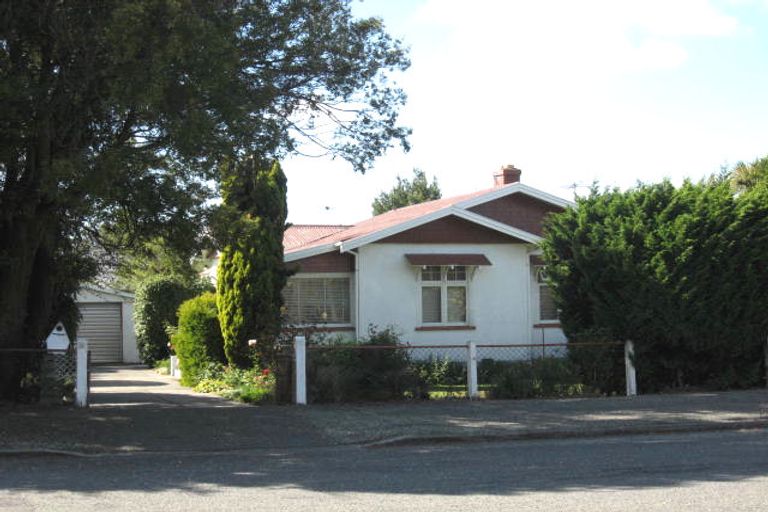 Photo of property in 21 Aitken Street, Ashburton, 7700