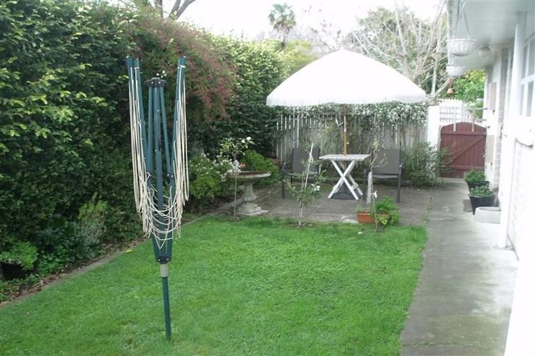 Photo of property in 1/151 Te Mata Road, Havelock North, 4130