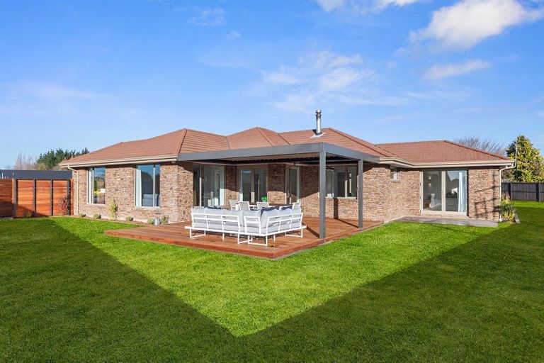 Photo of property in 35a Hawkins Road, Marshland, Christchurch, 8051