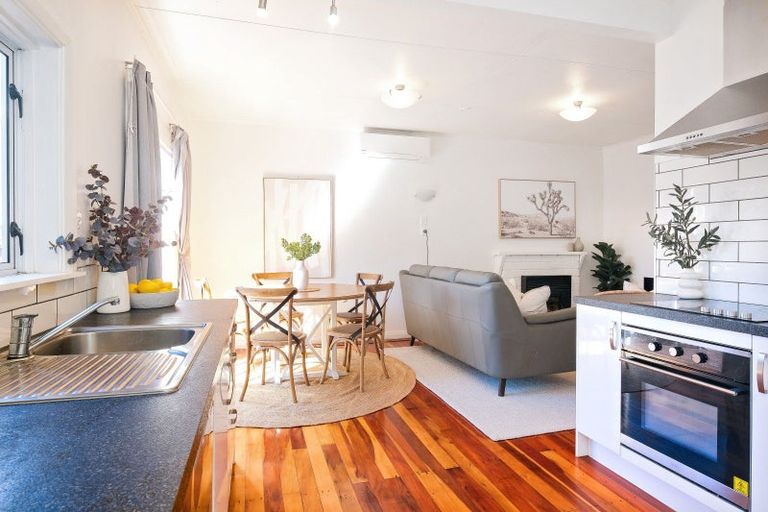 Photo of property in 80 Meeanee Quay, Westshore, Napier, 4110