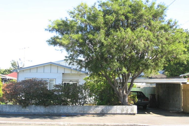 Photo of property in 4 Murray Street, Wallaceville, Upper Hutt, 5018