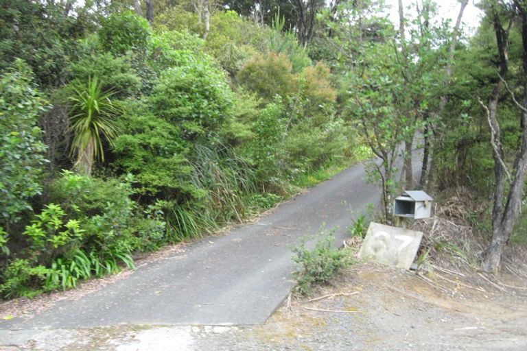 Photo of property in 67 Matatea Road, Waimauku, 0881