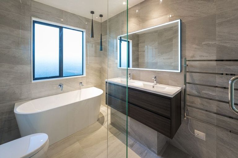 Photo of property in 9 Hapukupuku Avenue, Beachlands, Auckland, 2018