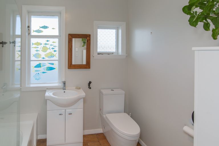 Photo of property in 15 Cygnet Street, North New Brighton, Christchurch, 8083