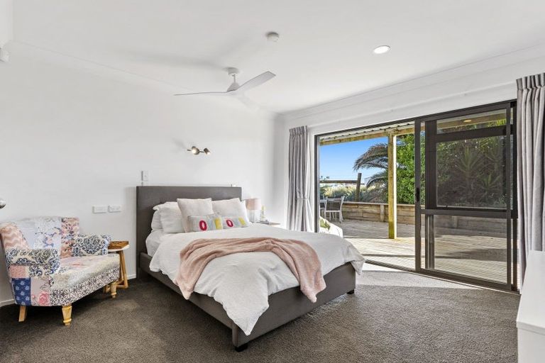 Photo of property in 32 Ashley Place, Papamoa Beach, Papamoa, 3118