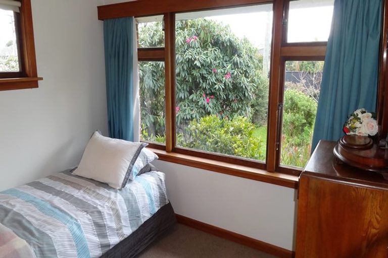 Photo of property in 7 Claxton Place, Saint Martins, Christchurch, 8022