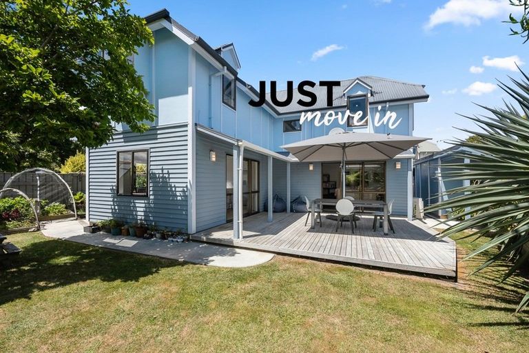 Photo of property in 1/44 Randwick Crescent, Moera, Lower Hutt, 5010