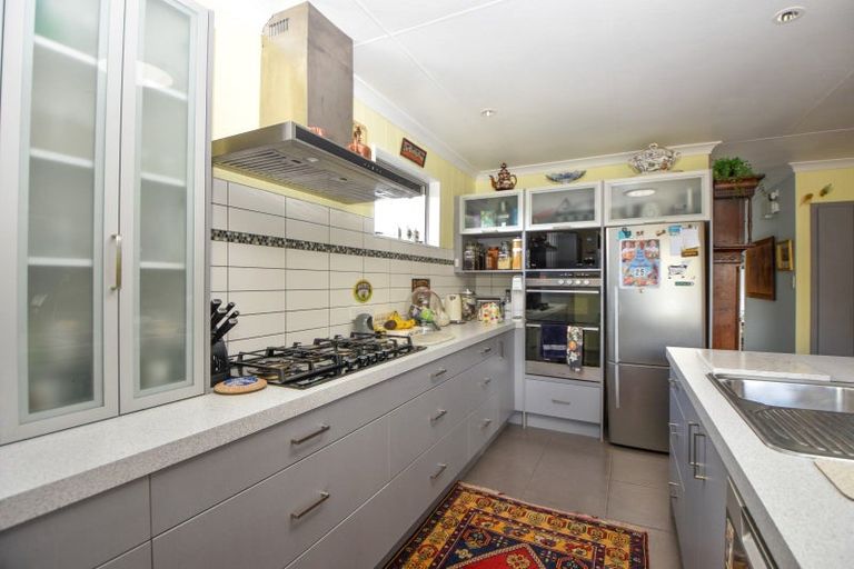 Photo of property in 60 Charles Street, Carterton, 5713