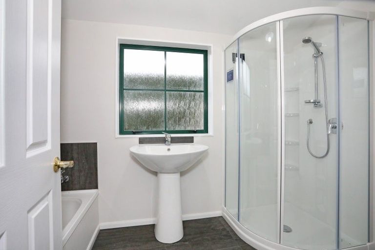 Photo of property in 8 Brandon Hall Road, Bulls, 4894