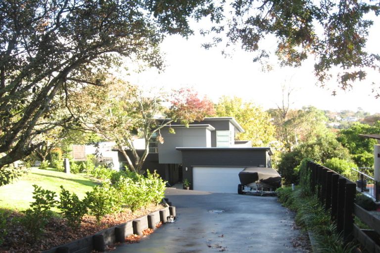 Photo of property in 104 Mellons Bay Road, Mellons Bay, Auckland, 2014
