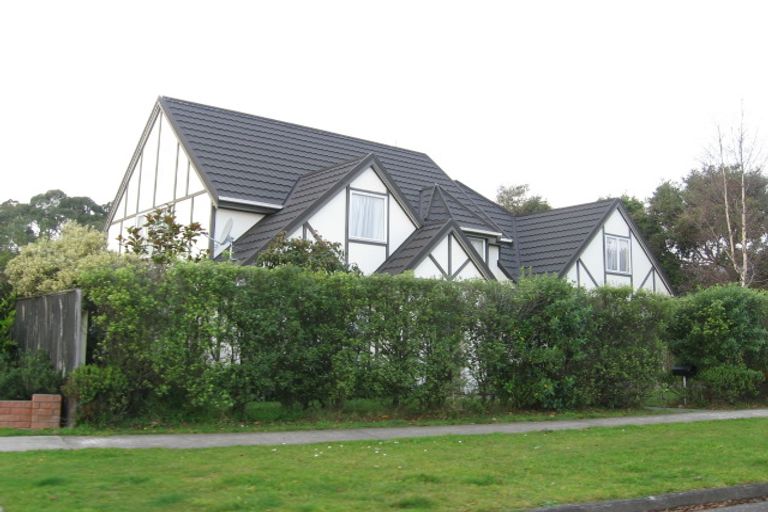 Photo of property in 44 Clifton Terrace, Fitzherbert, Palmerston North, 4410