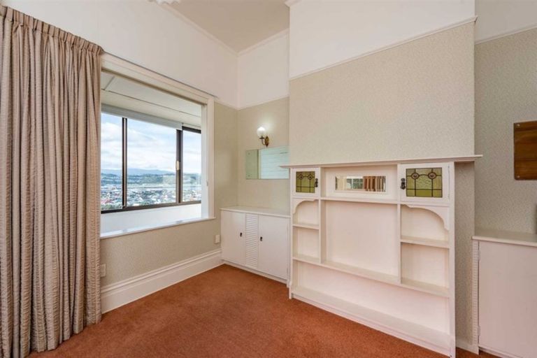 Photo of property in 9 Lerwick Terrace, Melrose, Wellington, 6023