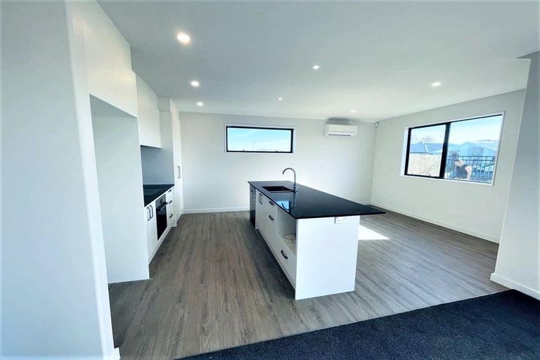 Photo of property in 27 Horoeka Street, Russley, Christchurch, 8042