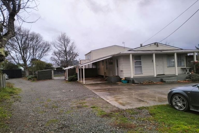 Photo of property in 13 Frederick Street, Carterton, 5713