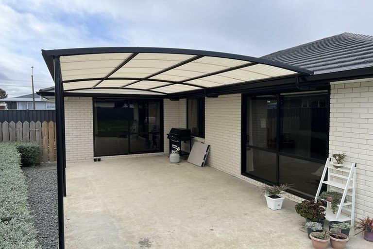 Photo of property in 15 Palgrave Avenue, Flaxmere, Hastings, 4120