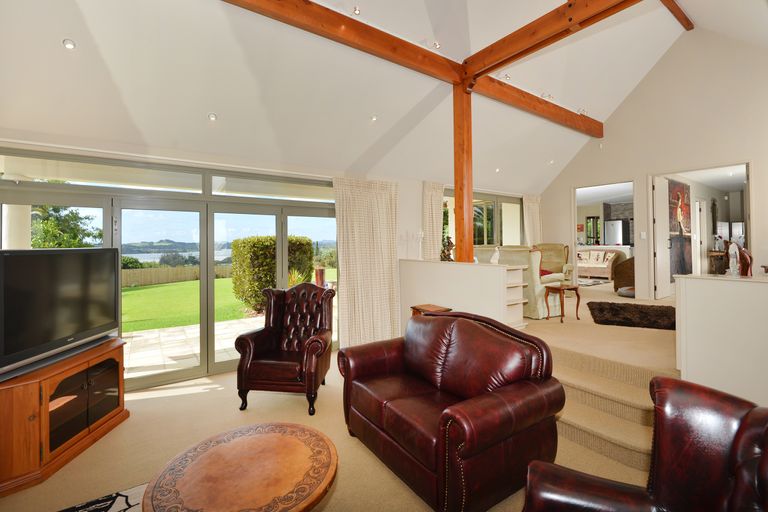 Photo of property in 6 Heron Hill, Kerikeri, 0230