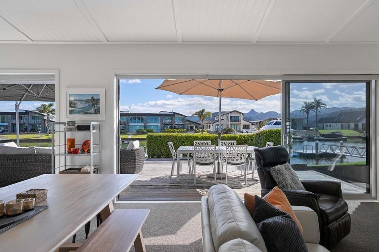 Photo of property in 105 Motu Hei, Pauanui, Hikuai, 3579